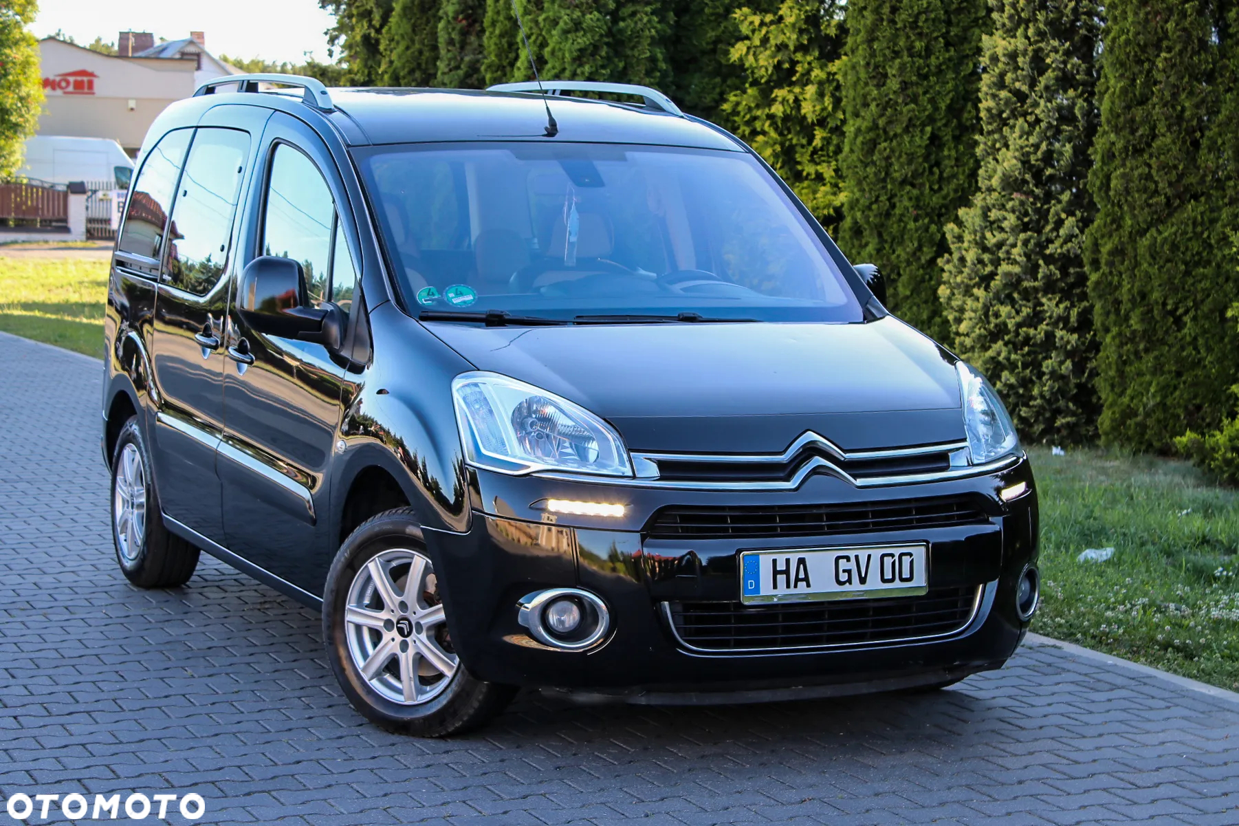 Citroën Berlingo Multispace e-HDi 90 FAP EGS6 Exclusive - 11