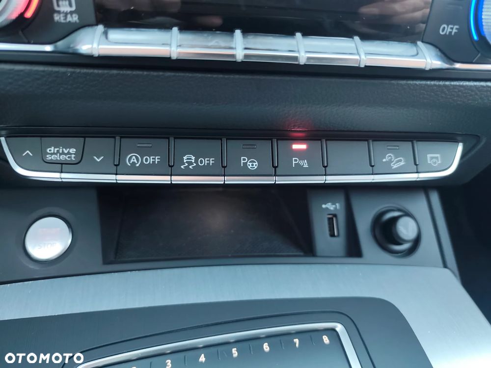 Audi Q5 2.0 TDI Quattro S tronic design - 28