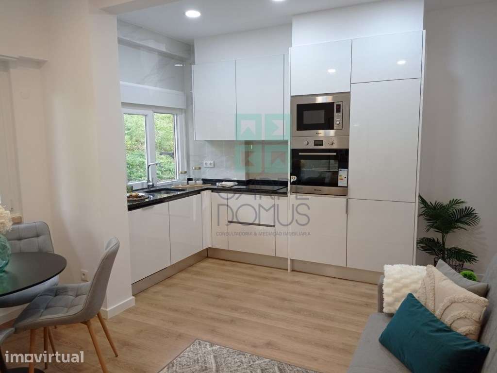 Apartamento T2 - totalmente remodelado, em Benfica - Grande imagem: 3/18