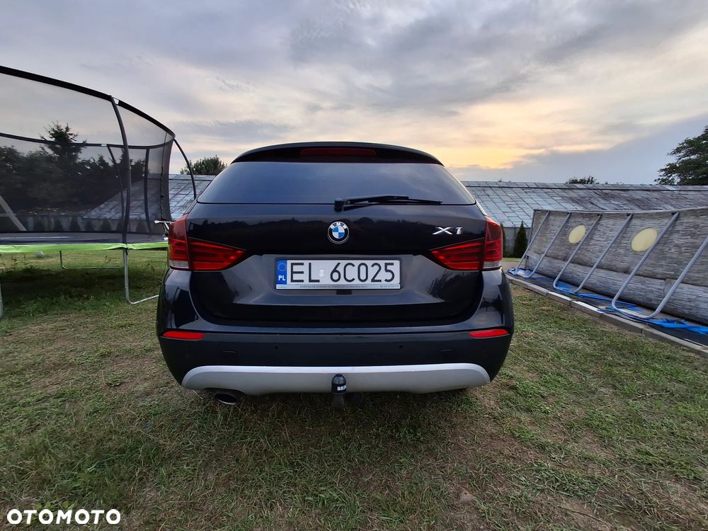 BMW X1 xDrive20d - 13