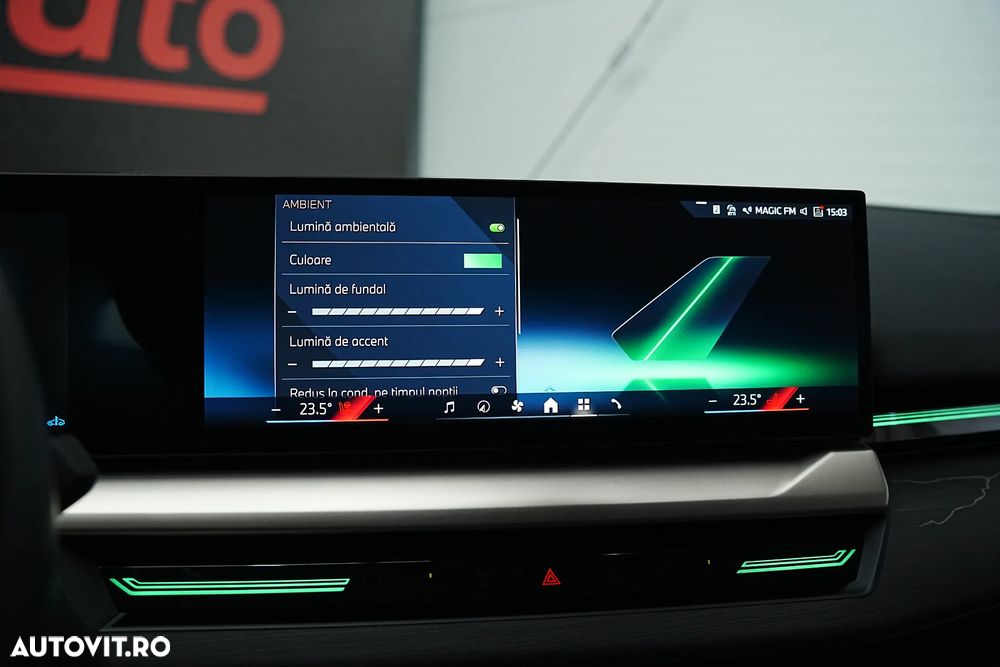 BMW Seria 5 540d xDrive AT MHEV - 33