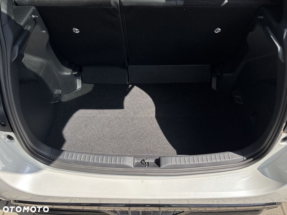 Toyota Yaris Hybrid 1.5 GR Sport - 21