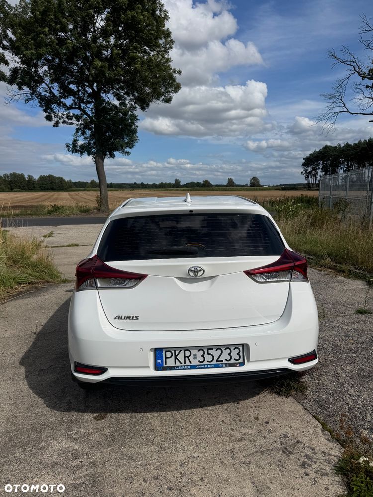Toyota Auris 1.33 VVT-i Comfort - 4