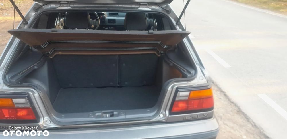 Nissan Sunny - 11