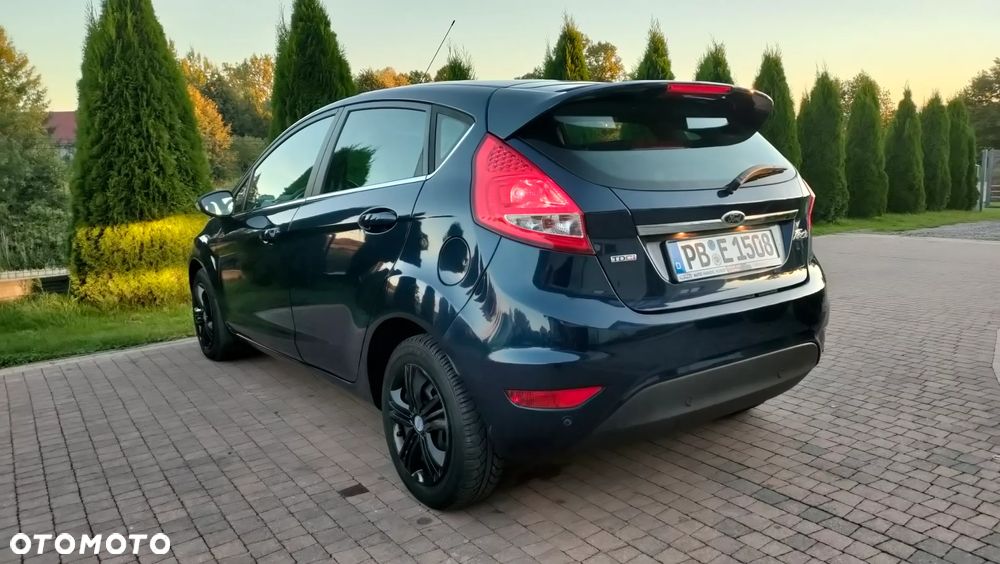 Ford Fiesta 1.6 TDCi Individual - 6