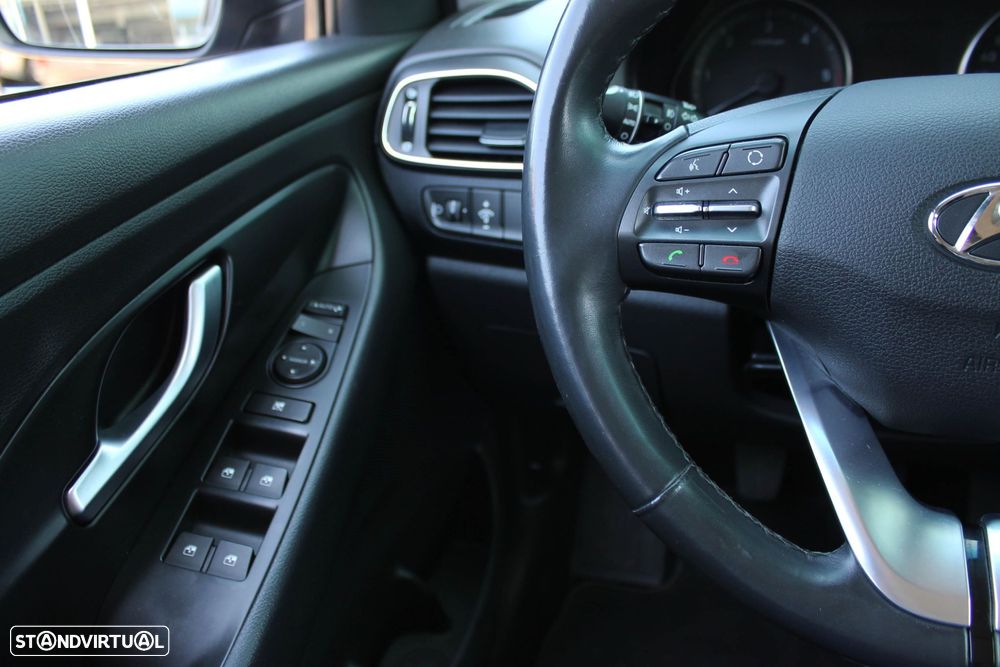Hyundai i30 1.6 CRDI STyle - 10