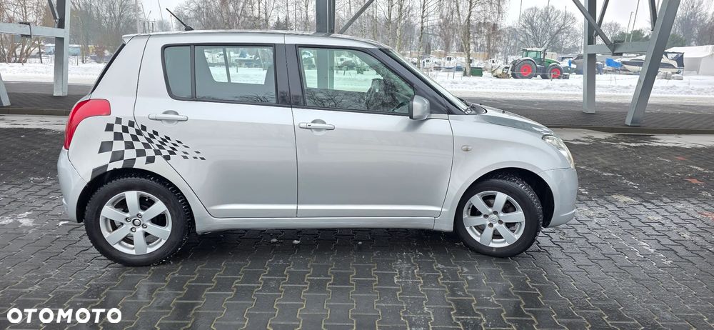 Suzuki Swift 1.3 GLX / Comfort - 27