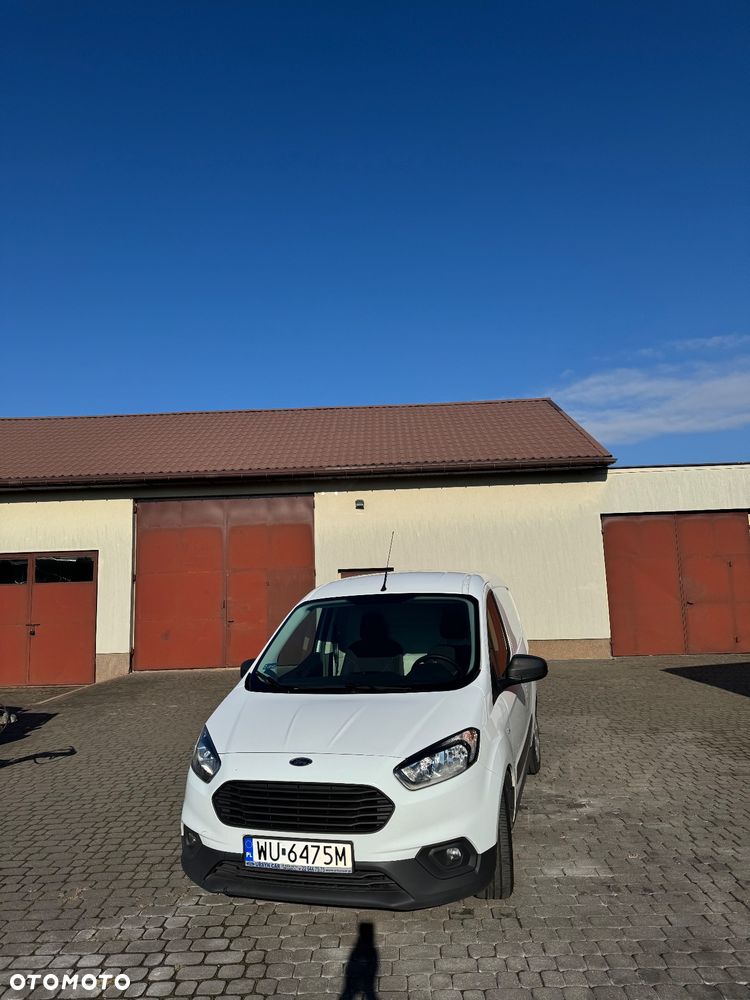 Ford Transit Courier - 2