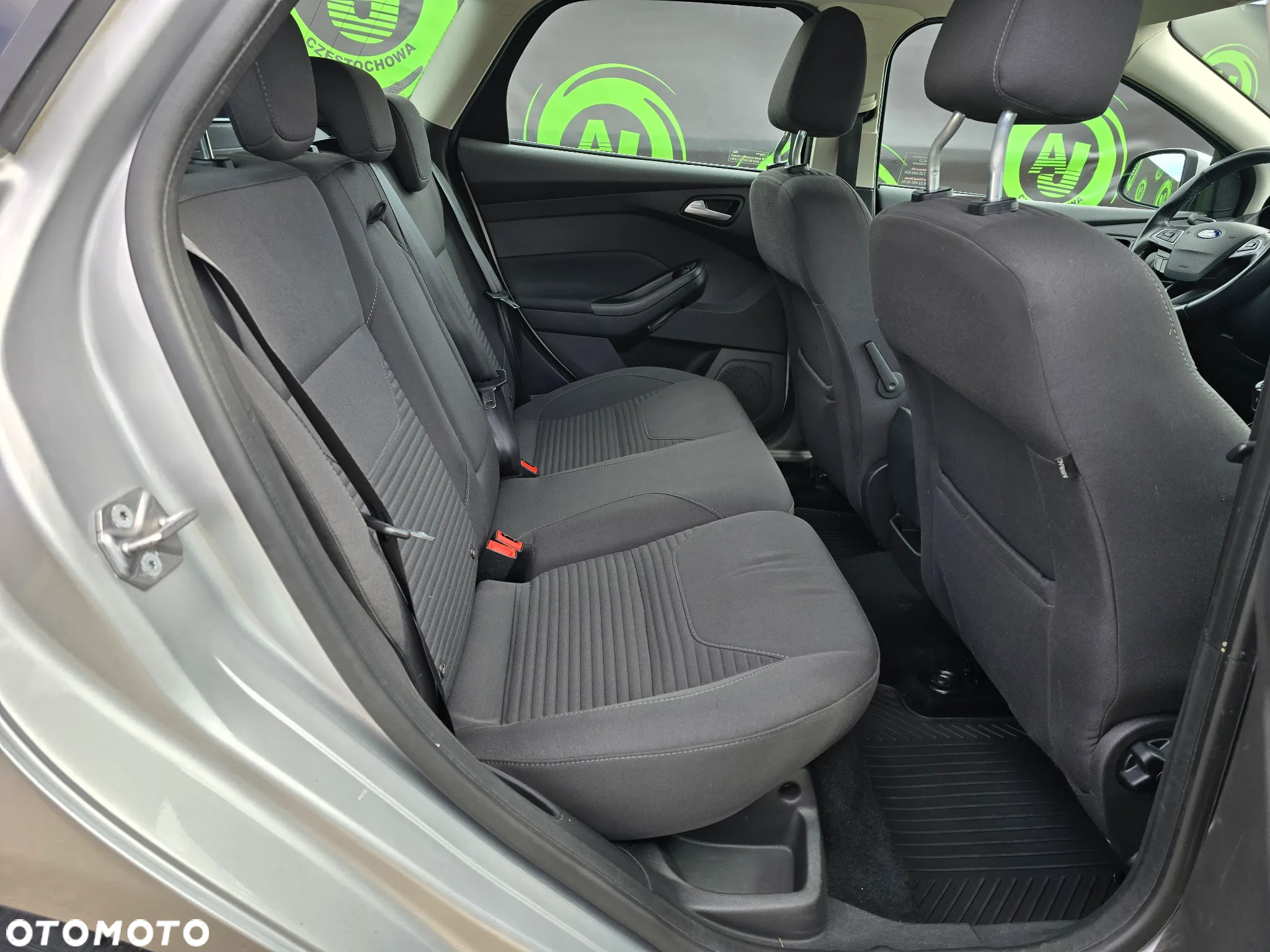 Ford Focus 2.0 TDCi Titanium ASS - 10