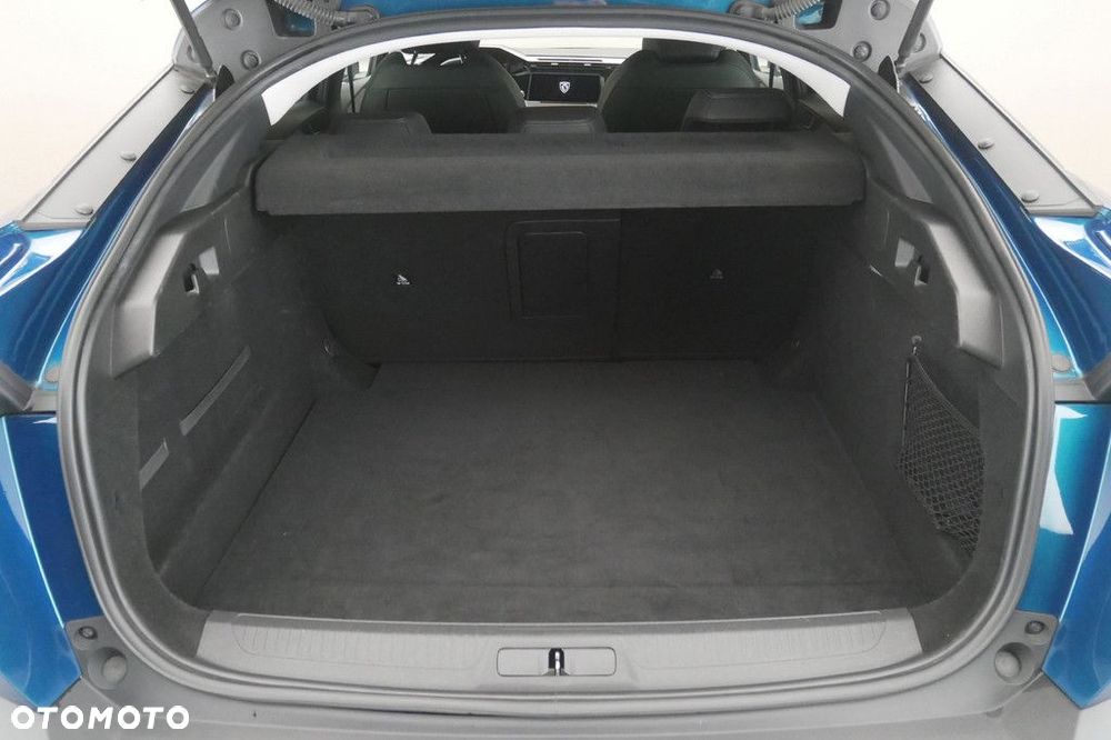 Peugeot 408 - 16