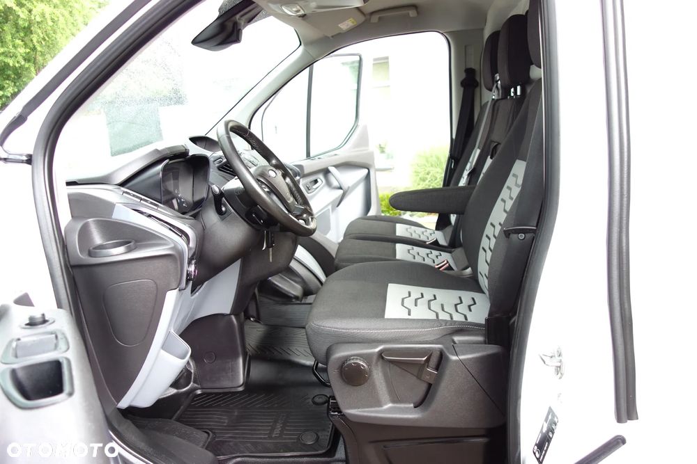 Ford Transit Custom Automat  2.0 Ecoblue 170 KM Limited L1H1 Klima Webasto - 6