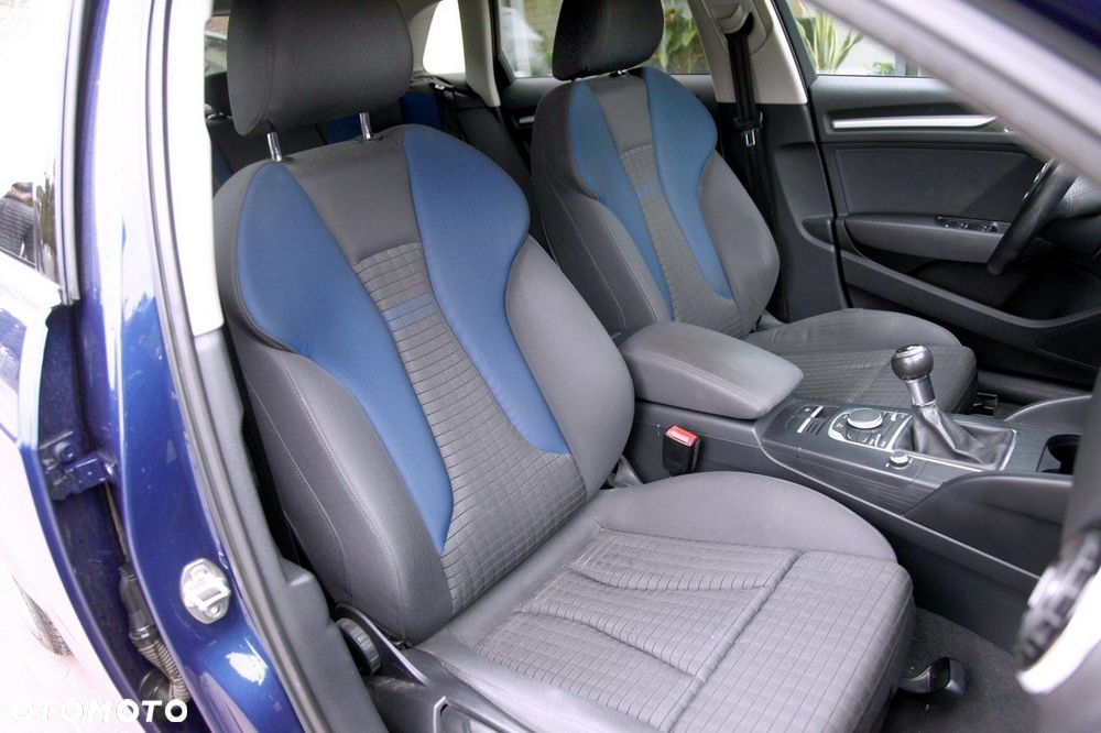 Audi A3 Sportback - 12