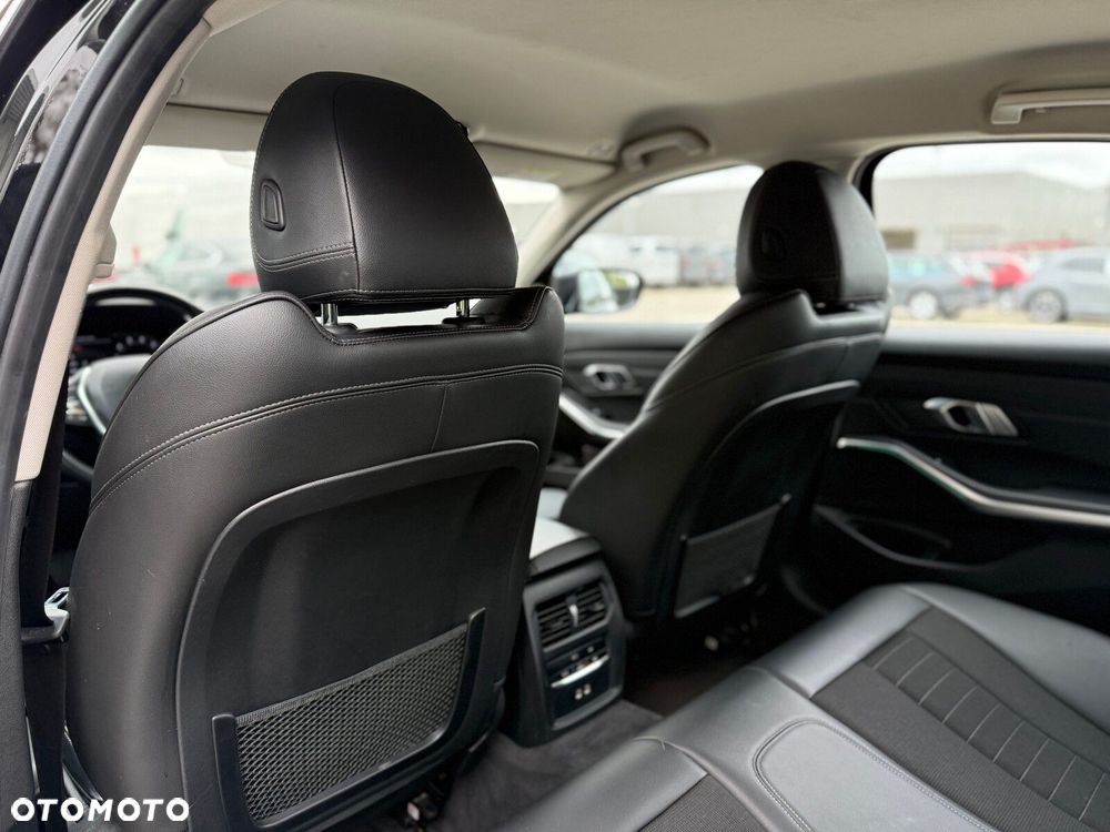 BMW Seria 3 - 10