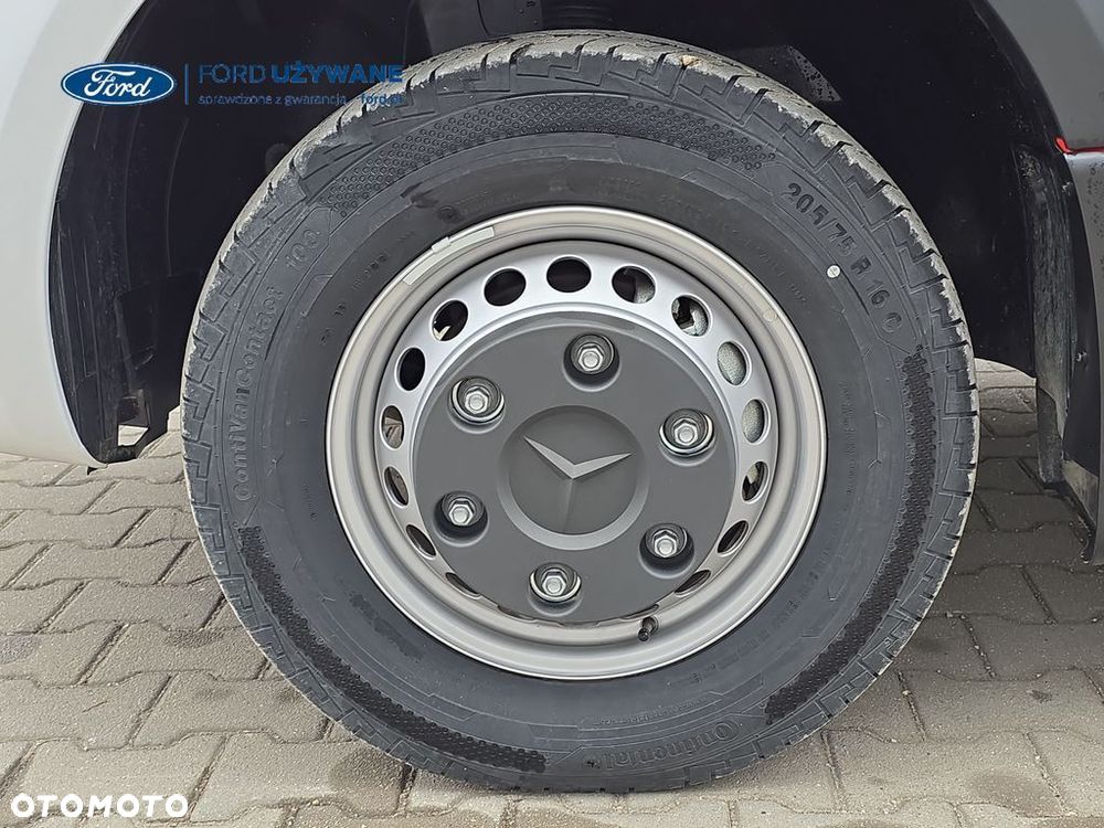 Mercedes-Benz Sprinter - 21