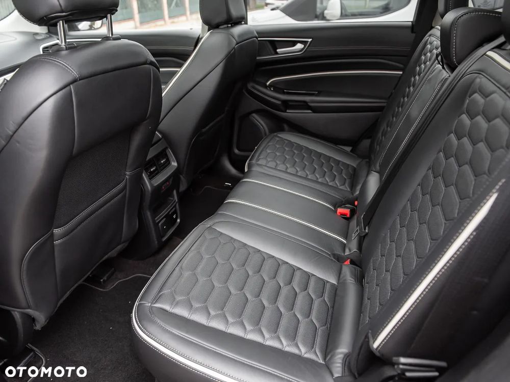 Ford Edge 2.0 EcoBlue Bi-Turbo 4x4 Vignale - 30