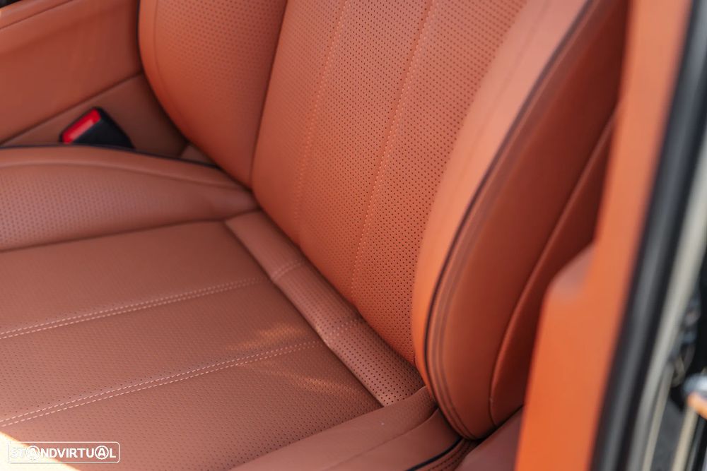 Bentley Bentayga Hybrid Azure - 18