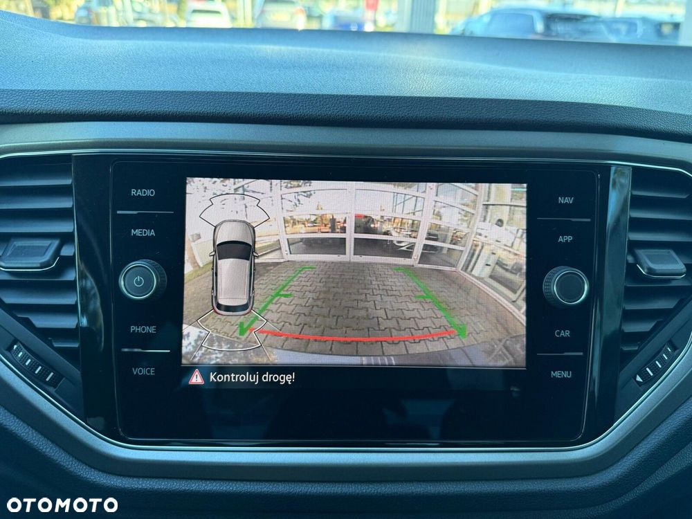 Volkswagen T-Roc 1.5 TSI GPF ACT Advance - 28