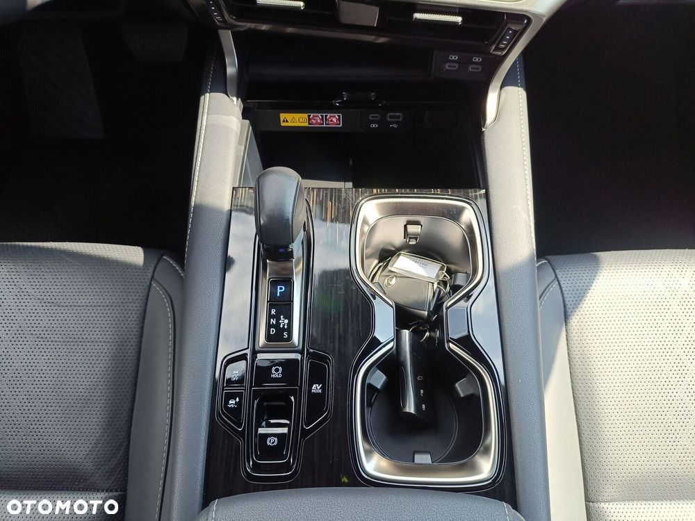 Lexus RX - 26