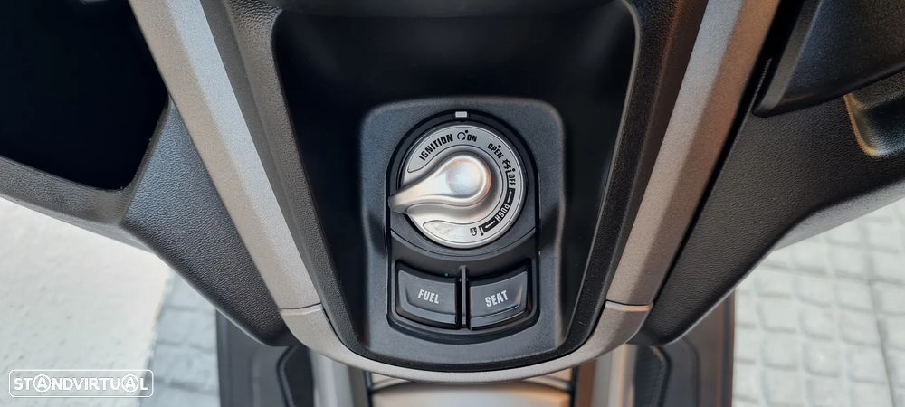 Yamaha NMAX 125 Tech MAX - 5