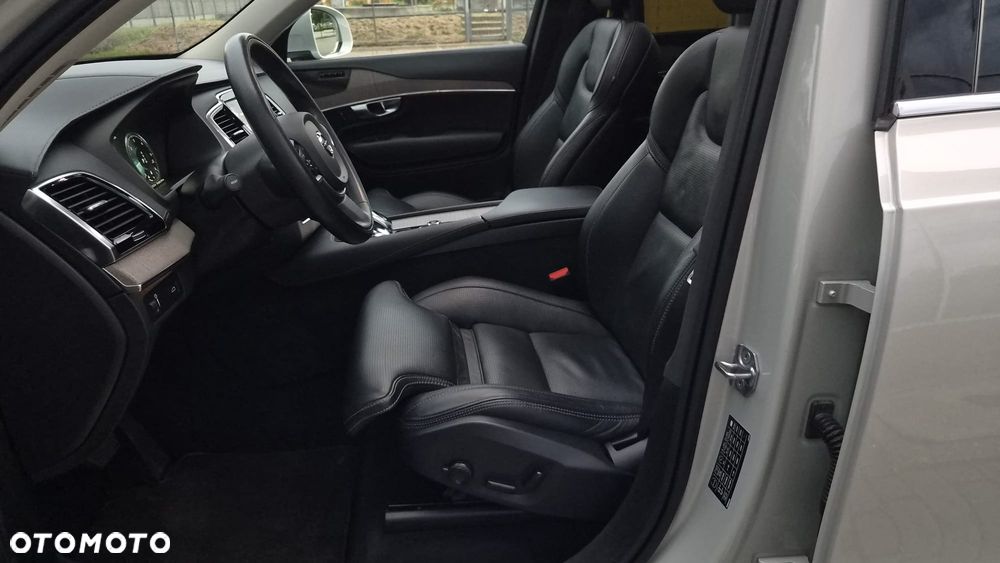 Volvo XC 90 B5 D AWD Inscription 7os - 37