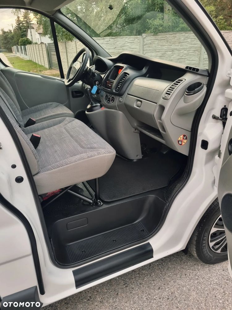 Renault Trafic - 24