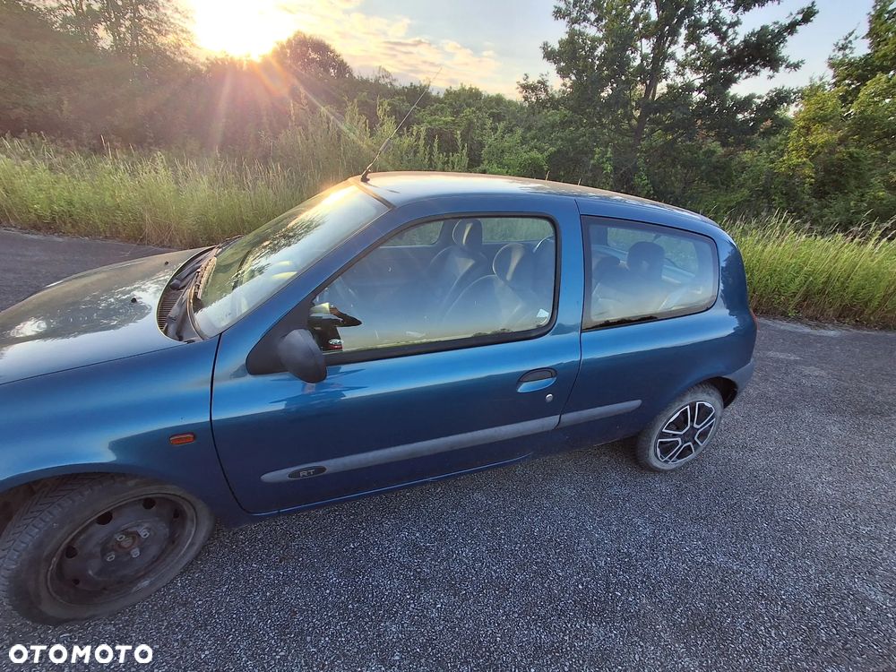 Renault Clio 1.2i RN - 6