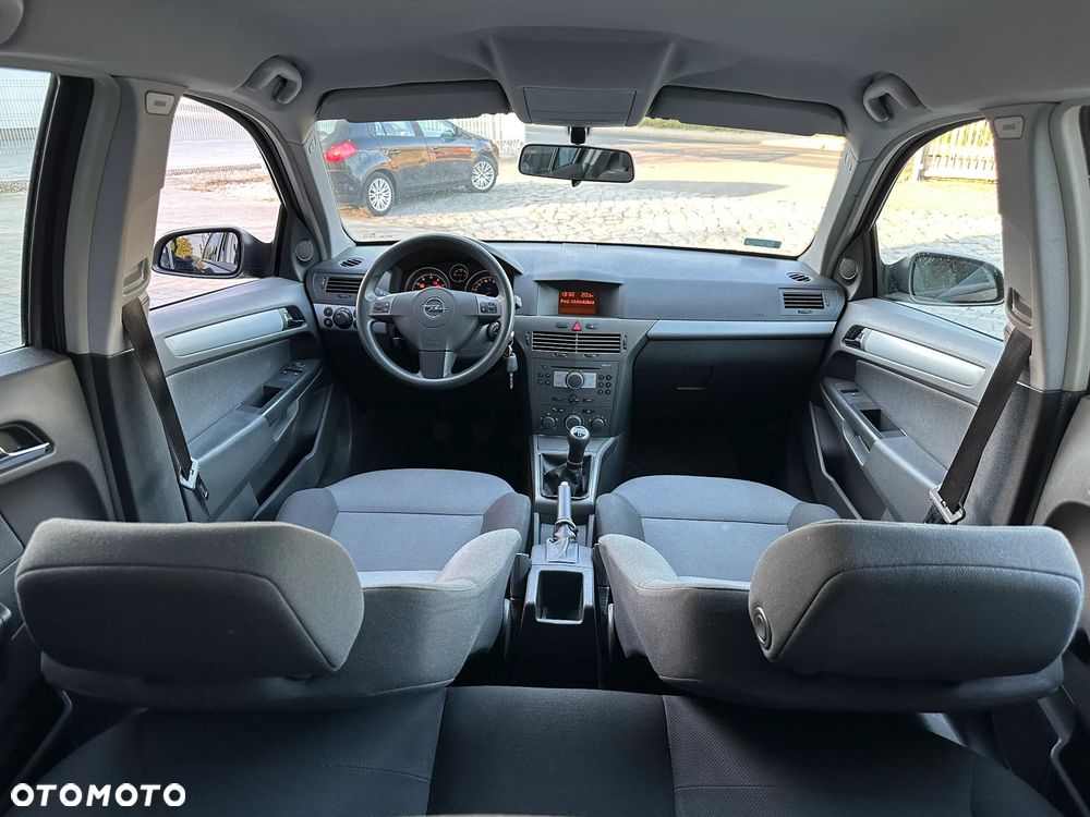 Opel Astra - 31