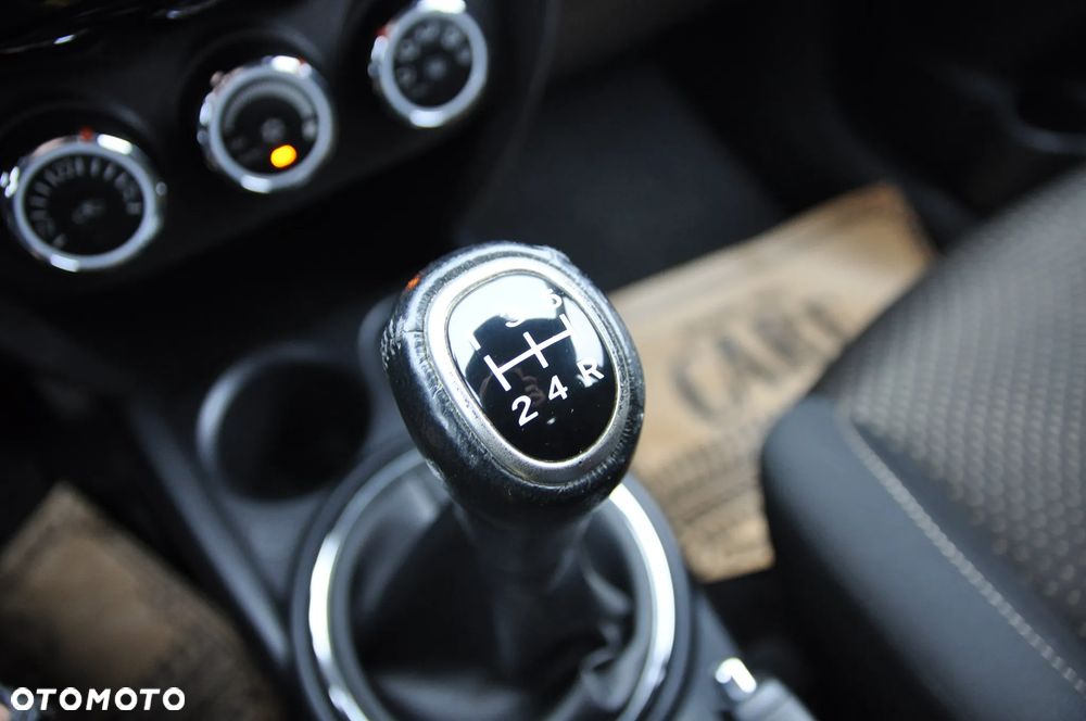 Mitsubishi ASX 1.6 2WD SUV-Star+ - 19