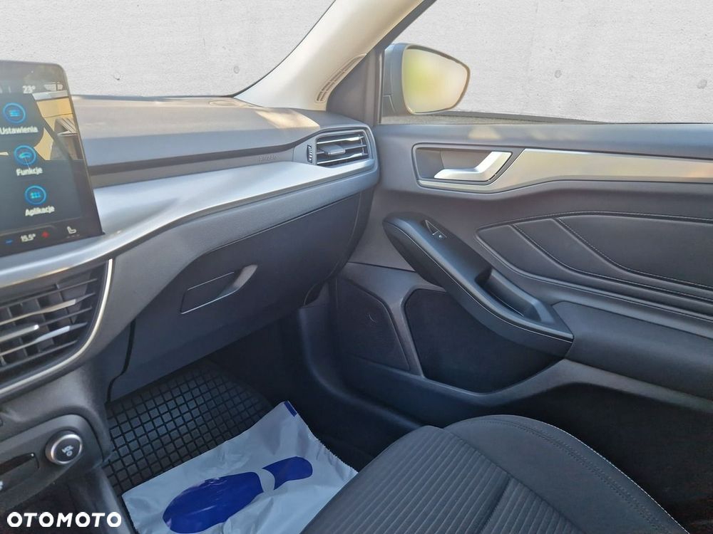 Ford Focus - 15
