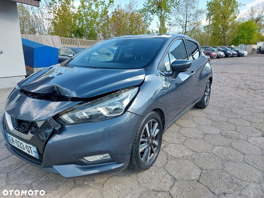 Nissan Micra - 1