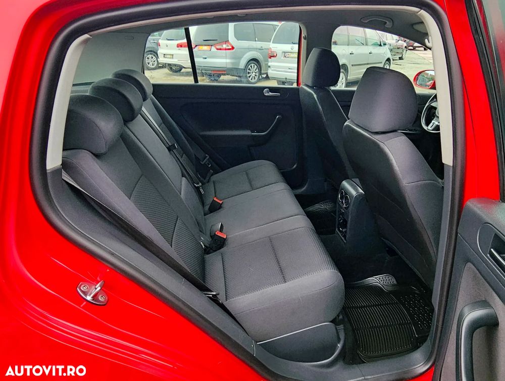 Volkswagen Golf Plus - 13