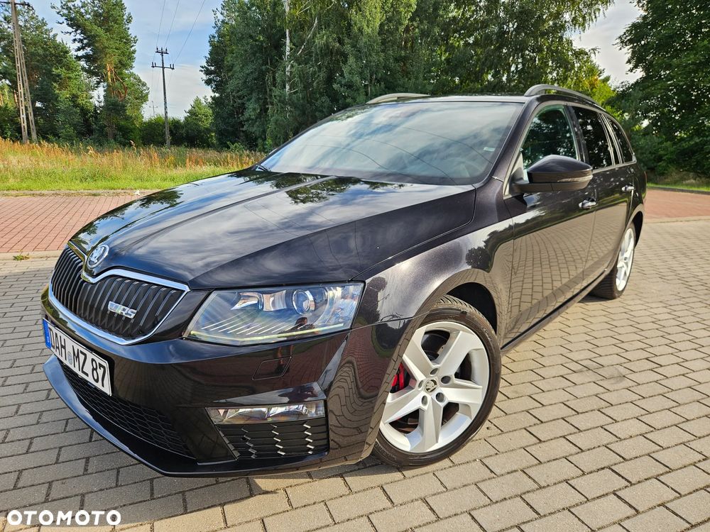 Skoda Octavia 2.0 TDI DSG RS - 1
