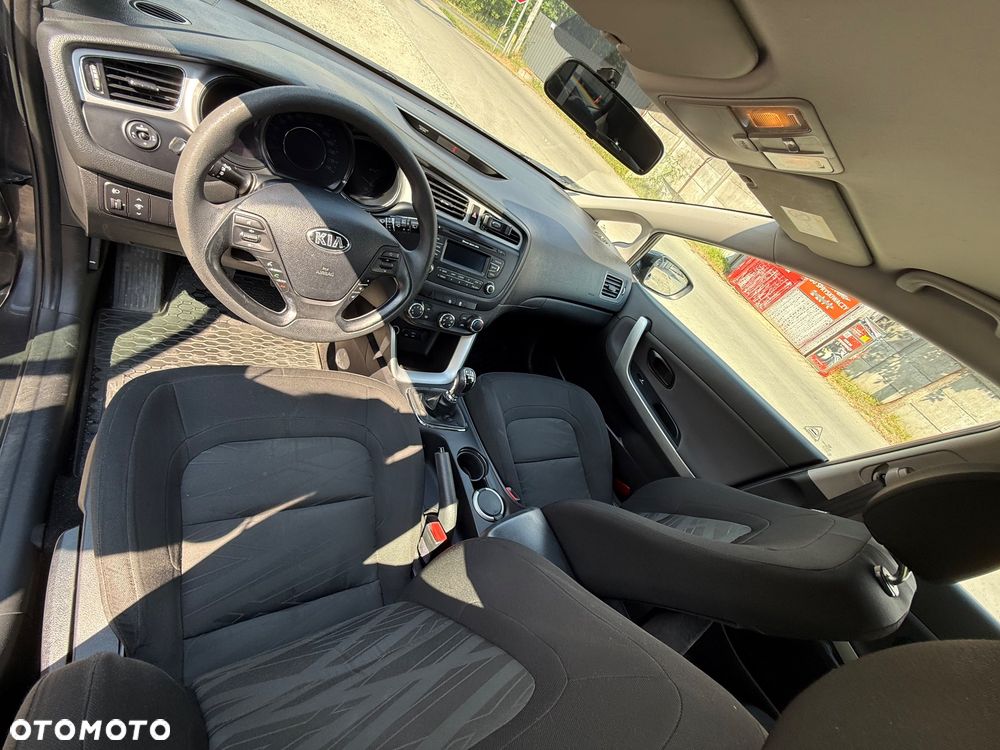 Kia Ceed 1.6 CRDi M - 13