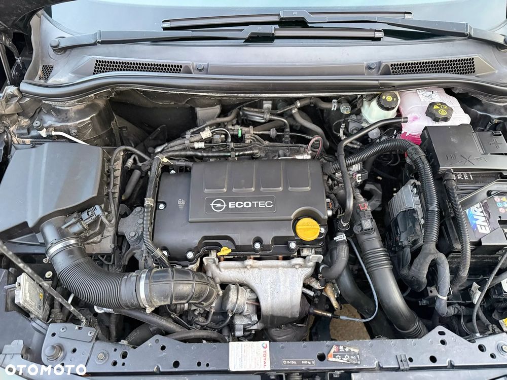 Opel Astra 1.4 T Sport - 17