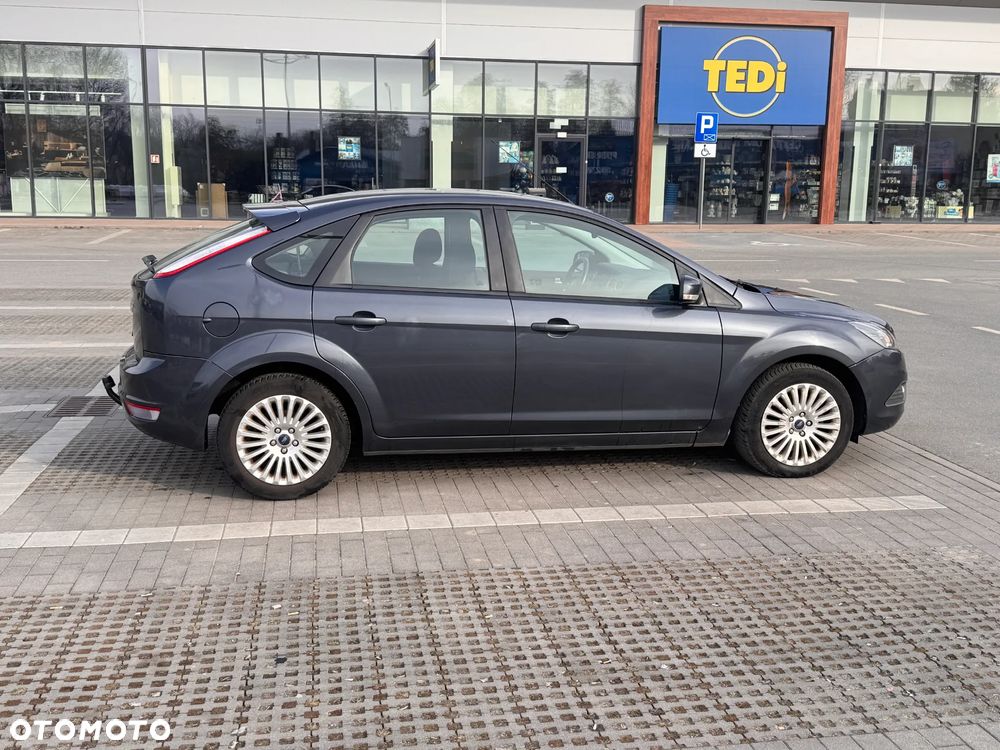 Ford Focus 1.8 Sport - 4