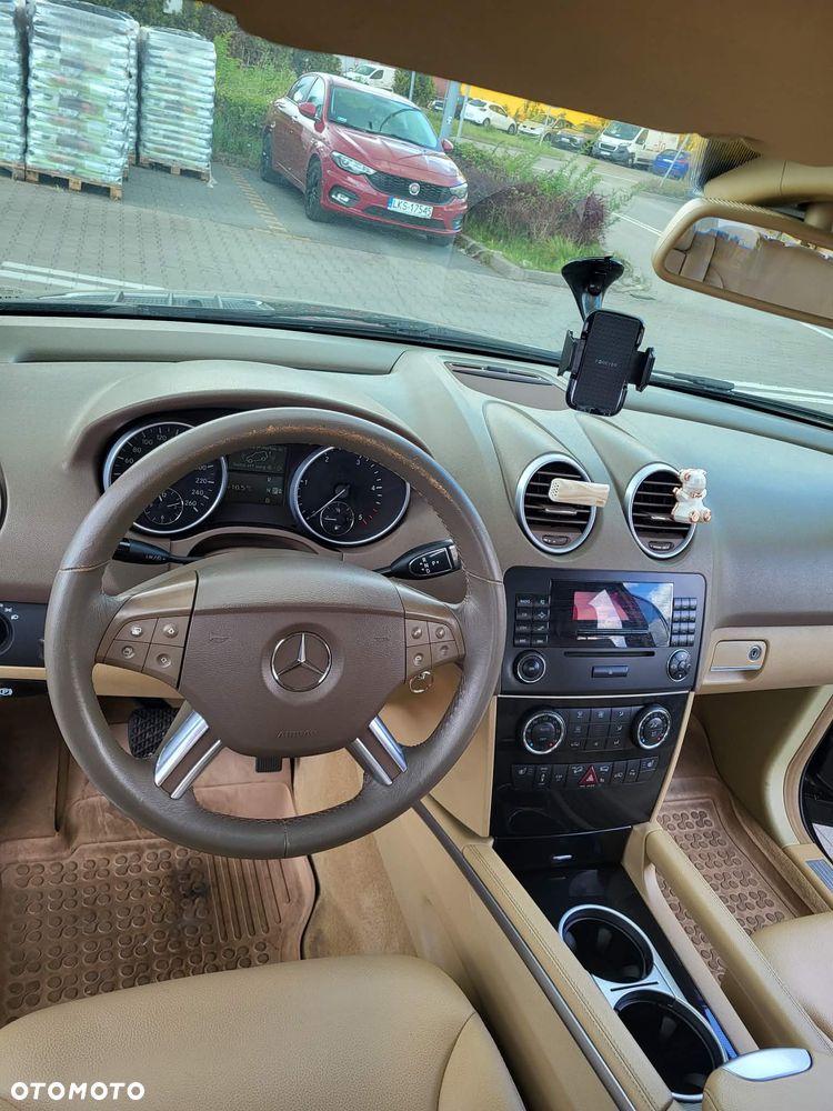 Mercedes-Benz ML 320 CDI 4-Matic - 12
