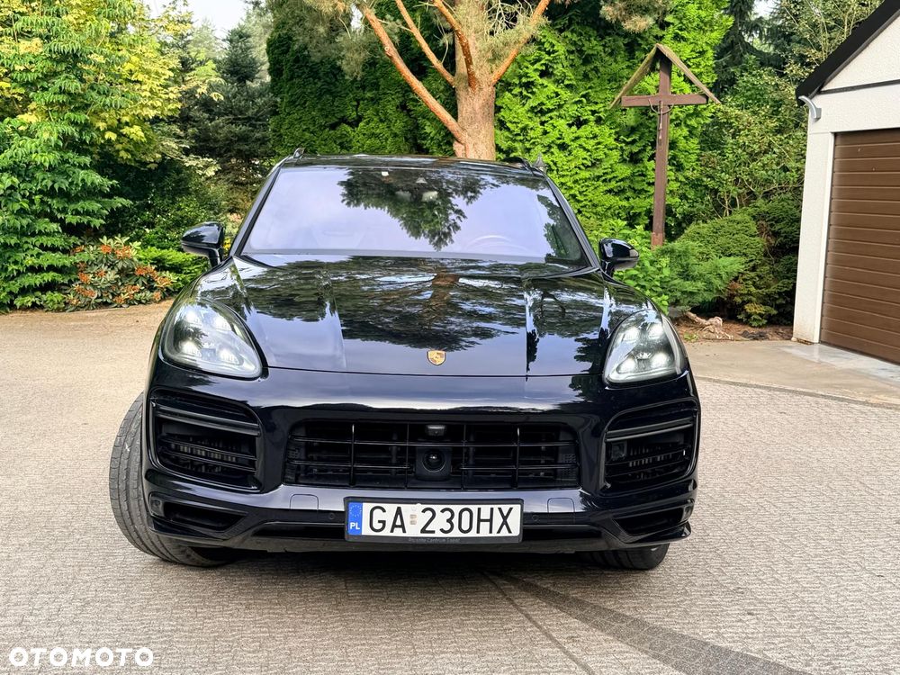 Porsche Cayenne - 6