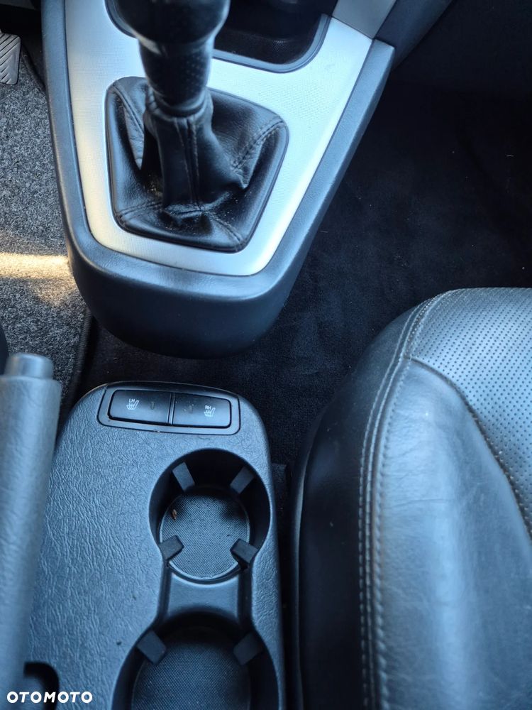 Hyundai Tucson 2.0 Elegance / Premium - 11