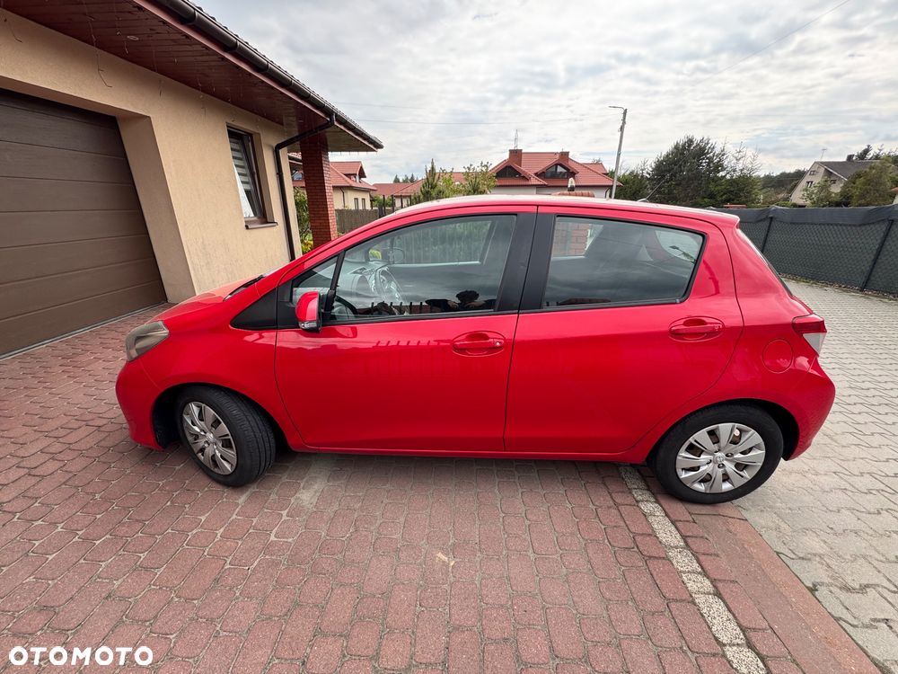Toyota Yaris - 4