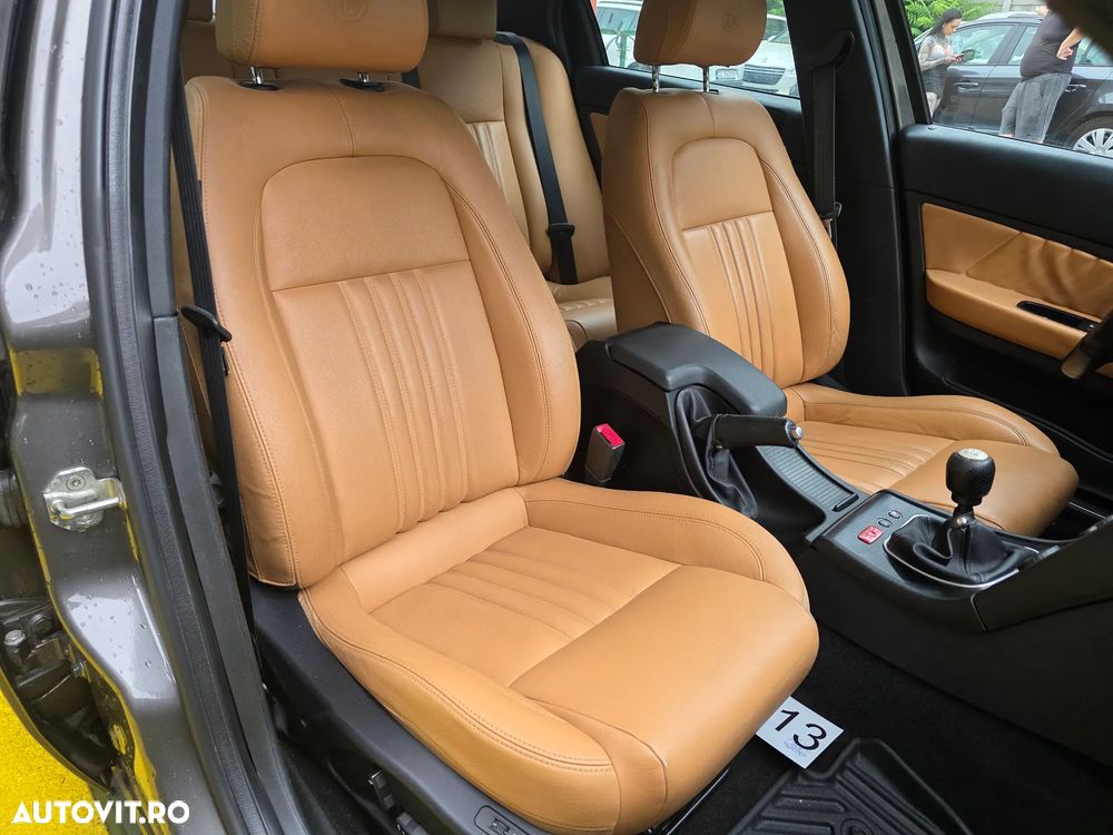 Alfa Romeo 159 2.0 JTDM 16V DPF Turismo - 12