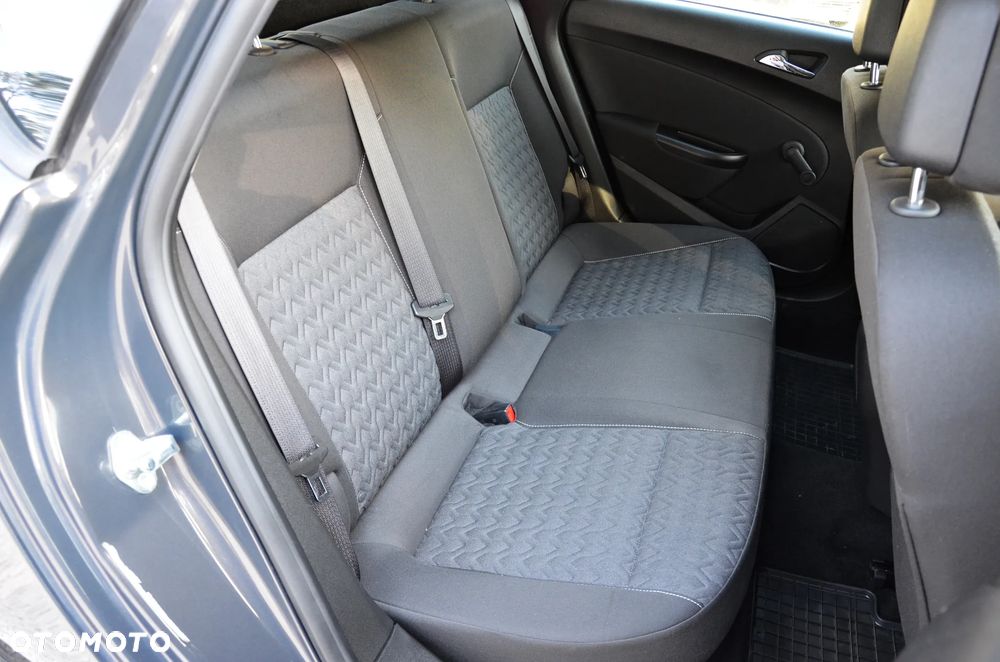 Opel Astra - 31