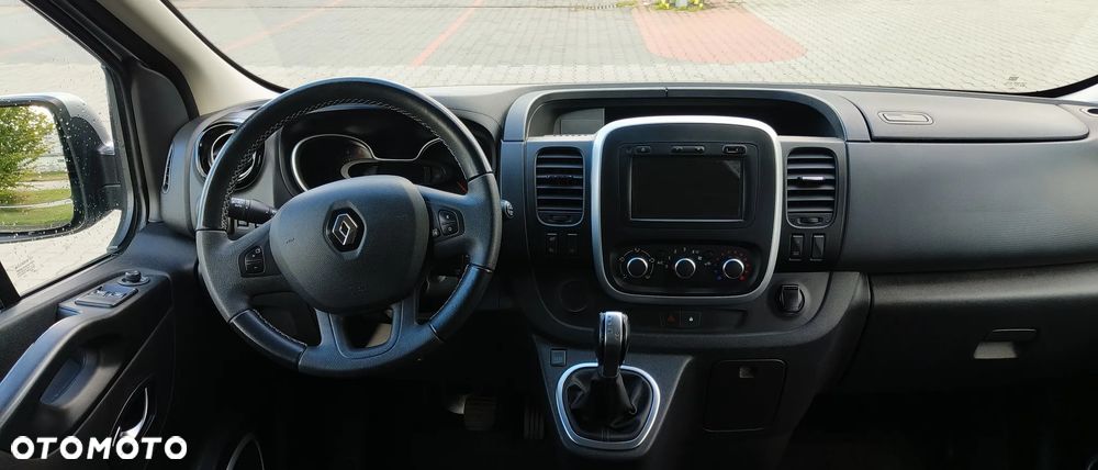 Renault Trafic Grand 2.0 dCi EDC - 25