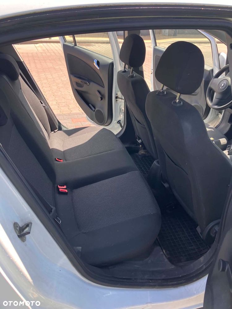 Opel Corsa - 6
