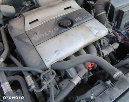 VOLVO V40 1.6 16V SILNIK MOTOR SŁUPEK B4164S - 1