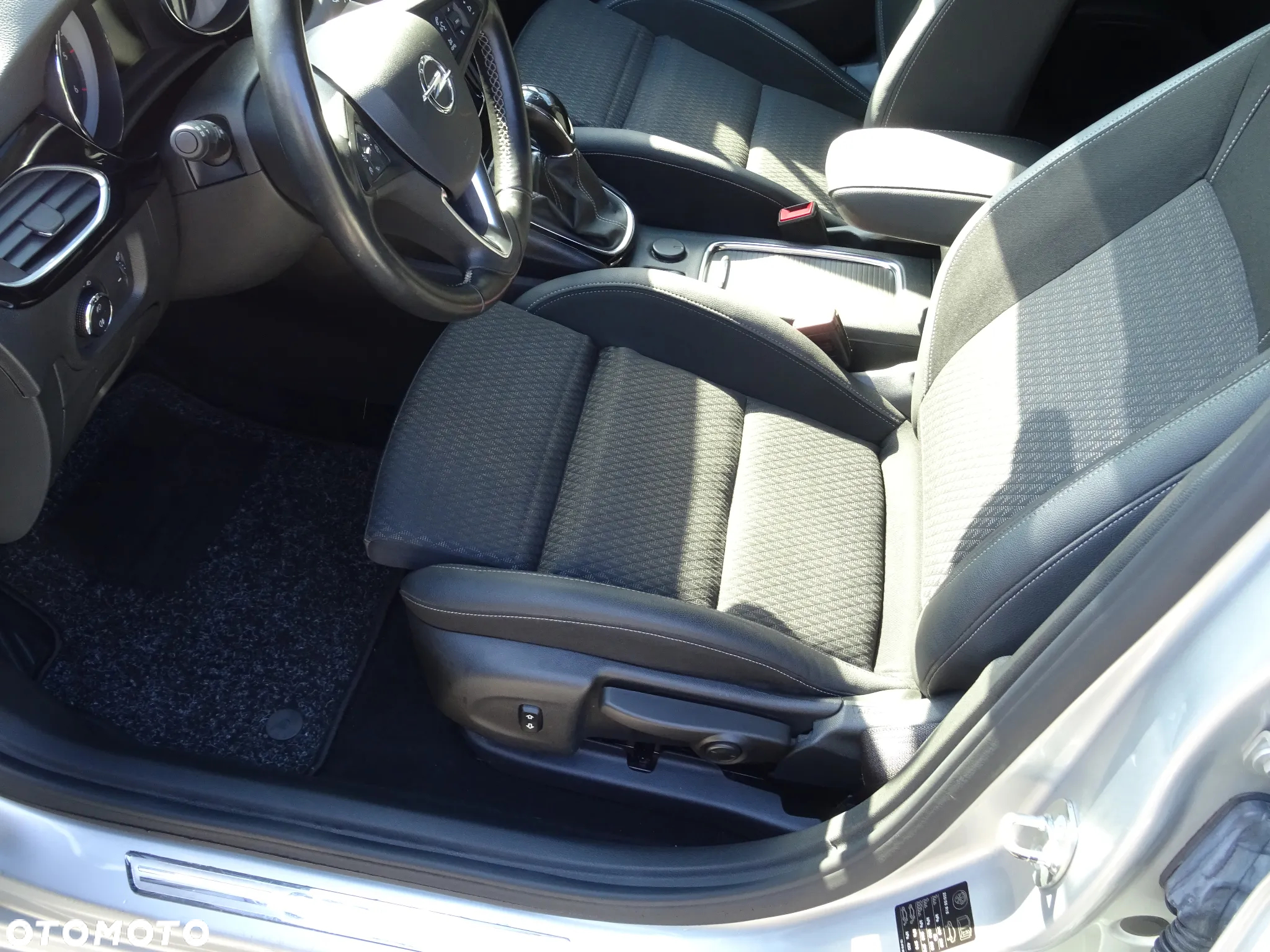 Opel Astra 1.6 D (CDTI) Start/Stop Sports Tourer Innovation - 13