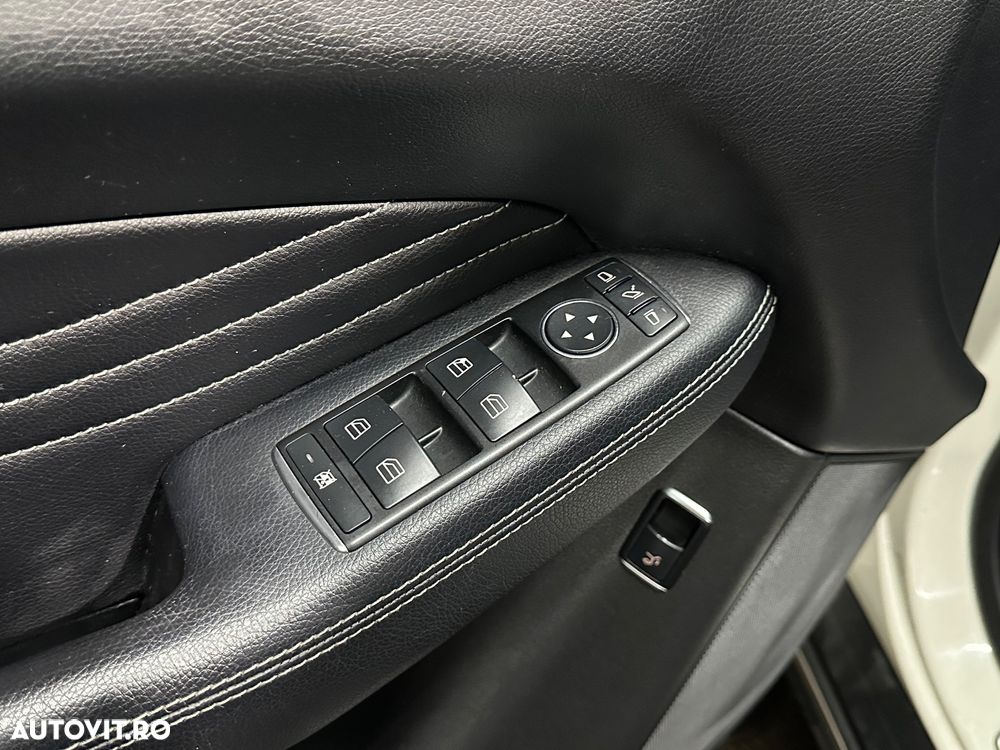 Mercedes-Benz ML 250 BlueTEC 4MATIC 7G-TRONIC - 12