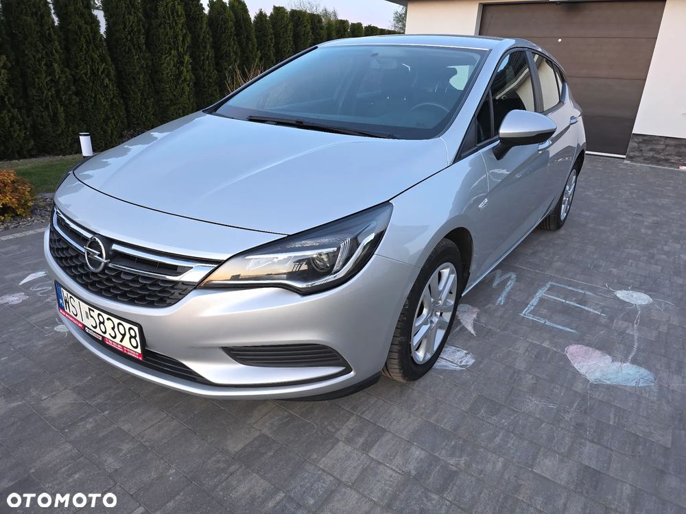 Opel Astra 1.6 CDTI Enjoy - 5