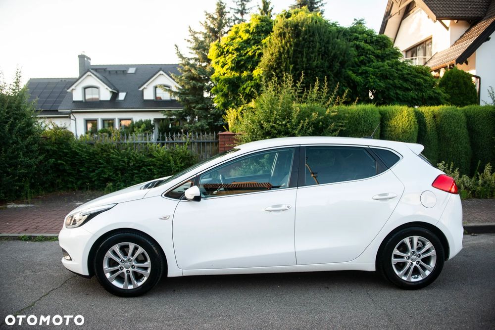 Kia Ceed 1.4 CVVT Vision - 11