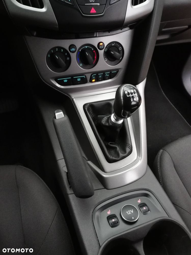 Ford Focus Turnier 1.0 EcoBoost Start-Stopp-System SYNC Edition - 9