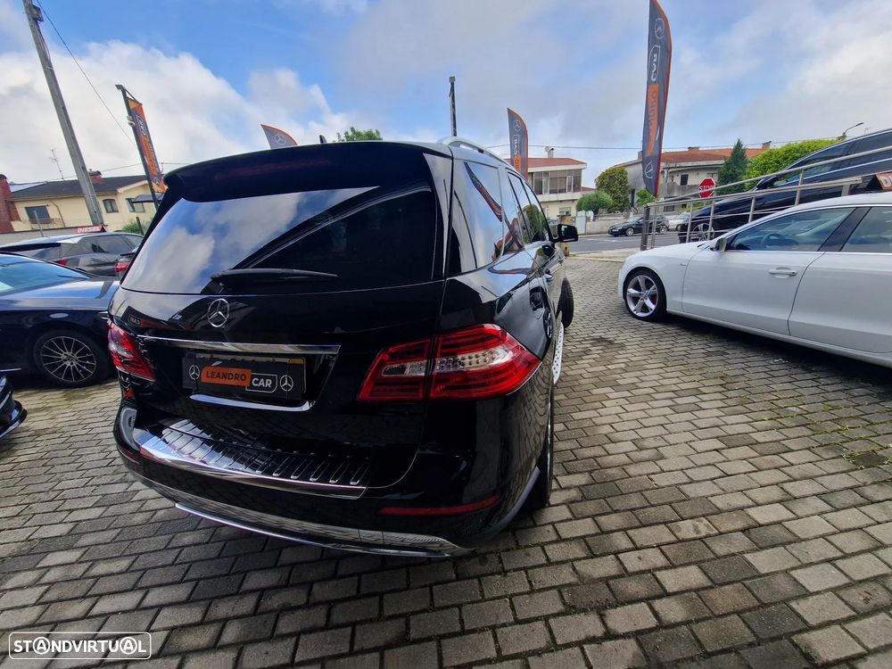 Mercedes-Benz ML 250 BlueTEC 4MATIC 7G-TRONIC - 7